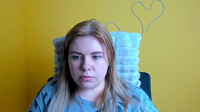 Snapshot of SusannaNight chatting on December 2025 12:58:01 PM SusannaNight online show from December 2025 12:58:01 PM