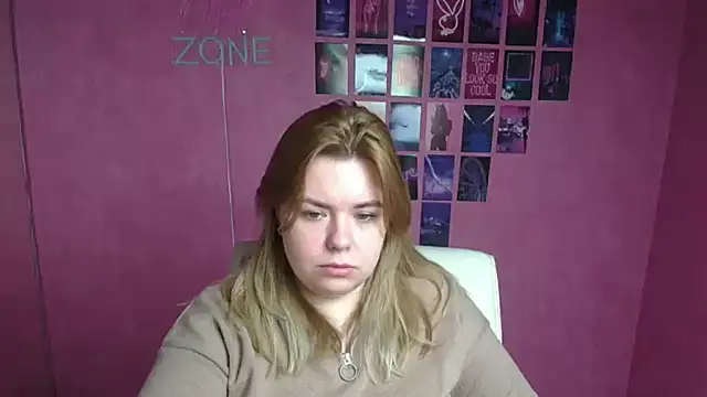 Snapshot of SusannaNight chatting on December 2025 06:18:01 AM SusannaNight online show from December 2025 06:18:01 AM