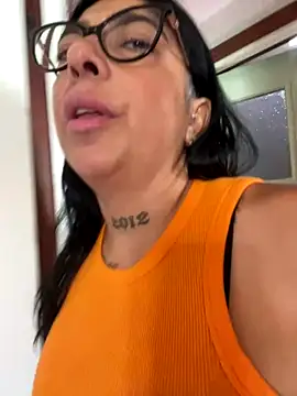 Snapshot of solmorochia chatting on December 2025 02:59:02 PM solmorochia online show from December 2025 02:59:02 PM