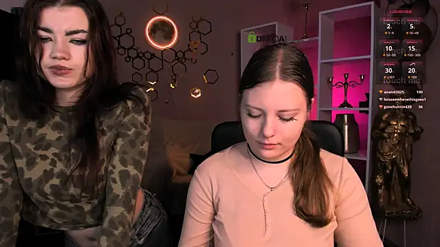 Snapshot of isabel_wave chatting on December 2025 01:49:02 PM isabel wave online show from December 2025 01:49:02 PM