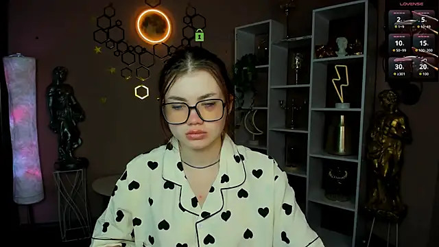 isabel wave online show from April 2026 07:21:02 PM