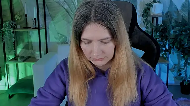 AleksaLaurent online show from December 2025 09:38:01 AM