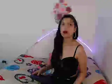 Snapshot of LIYXS chatting on October 2025 02:19:01 PM LIYXS online show from October 2025 02:19:01 PM