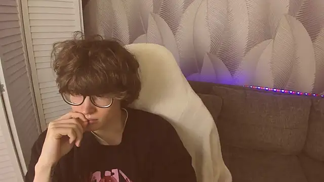 Snapshot of Syndy_Dels chatting on February 2026 03:51:01 PM Syndy Dels online show from February 2026 03:51:01 PM