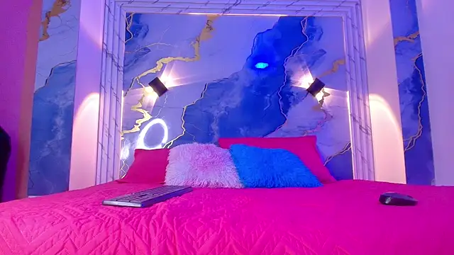 Snapshot of Girls_from_medellin chatting on November 2025 03:16:02 AM Girls from medellin online show from November 2025 03:16:02 AM