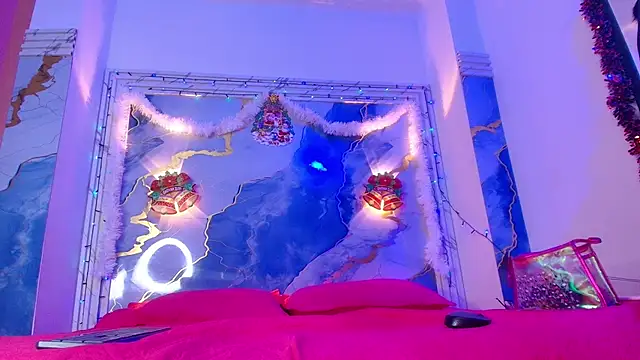 Snapshot of Girls_from_medellin chatting on December 2025 03:27:02 AM Girls from medellin online show from December 2025 03:27:02 AM