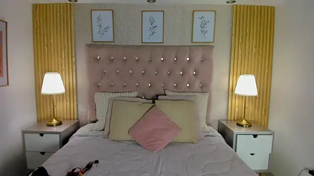 KamyGlam online show from July 2026 08:00:01 PM