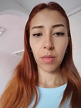 julialex  online show from December 2025 01:26:01 PM