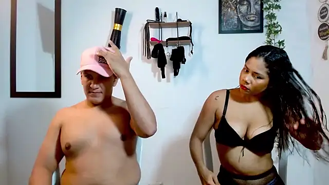 Snapshot of Mia_sexylatin chatting on February 2026 11:25:01 PM Mia sexylatin online show from February 2026 11:25:01 PM