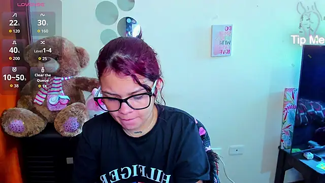 Emma boo online show from March 2026 05:48:02 PM