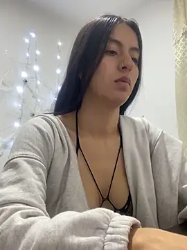 Snapshot of NatySensuaal chatting on November 2025 05:10:02 AM NatySensuaal online show from November 2025 05:10:02 AM