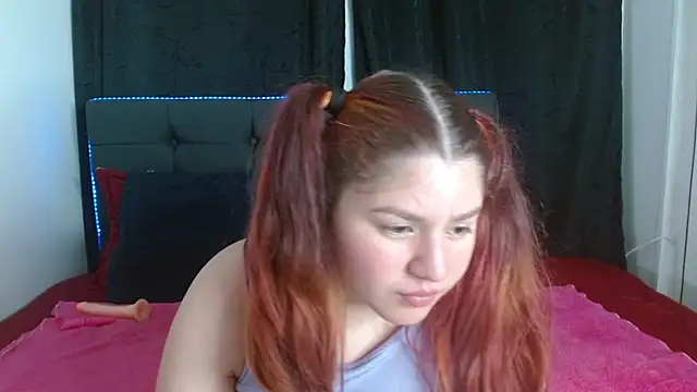 Alexaa xx online show from November 2025 01:22:02 AM