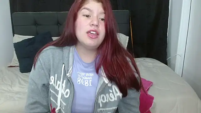 Alexaa xx online show from November 2025 02:00:02 AM