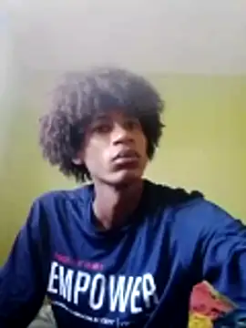 Snapshot of skinniyGabriel chatting on November 2025 12:28:02 PM skinniyGabriel online show from November 2025 12:28:02 PM