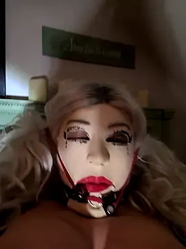 Snapshot of pleasser85 chatting on November 2025 10:47:01 AM pleasser85 online show from November 2025 10:47:01 AM