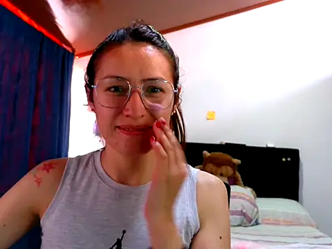 Snapshot of KendallTwisTx chatting on November 2025 08:31:01 PM KendallTwisTx online show from November 2025 08:31:01 PM