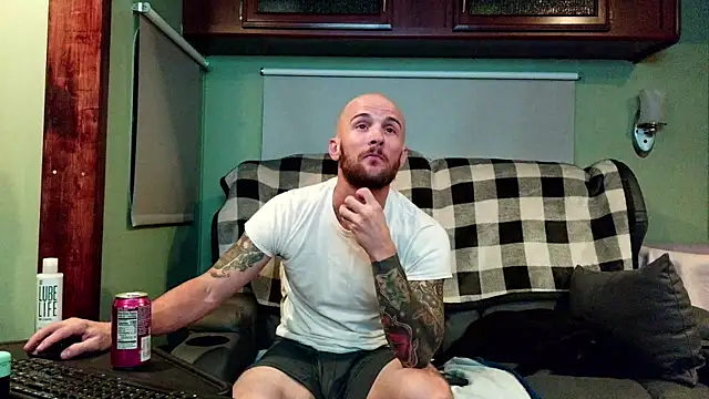 mrlicksalot3 online show from November 2025 02:09:01 AM