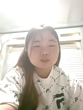 Snapshot of matbiec- chatting on October 2025 03:20:02 AM matbiec- online show from October 2025 03:20:02 AM