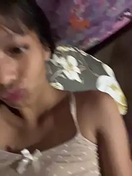 Snapshot of hottiebabe23 chatting on November 2025 12:16:02 PM hottiebabe23 online show from November 2025 12:16:02 PM