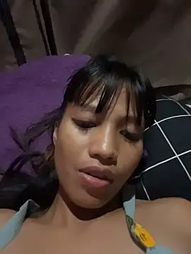 Snapshot of hottiebabe23 chatting on November 2025 11:47:02 AM hottiebabe23 online show from November 2025 11:47:02 AM