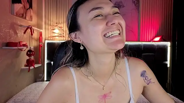 Im-Lola online show from January 2026 11:25:01 PM