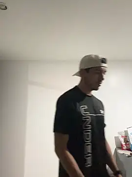 Snapshot of Harry69melon chatting on February 2026 04:17:01 AM Harry69melon online show from February 2026 04:17:01 AM