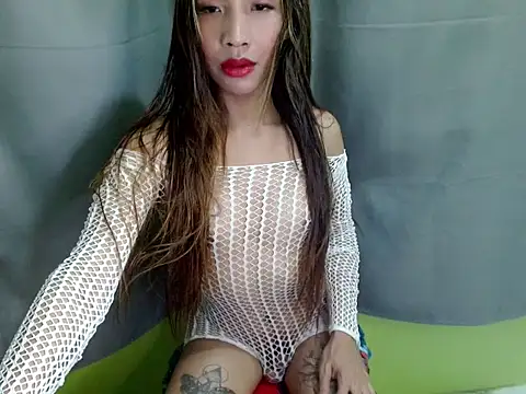 kittyhugecock online show from February 2026 07:45:01 AM