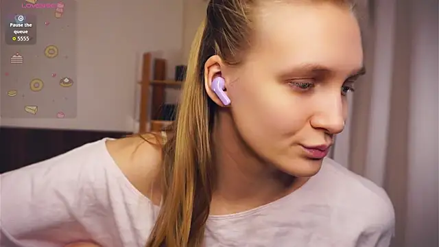 DierdreJacobsohn online show from November 2025 06:35:02 AM