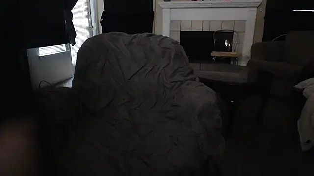 Snapshot of Skyl31 chatting on November 2025 09:39:01 PM Skyl31 online show from November 2025 09:39:01 PM