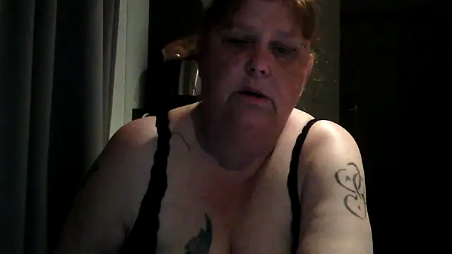 Sylviastar46 online show from May 2026 08:36:02 PM