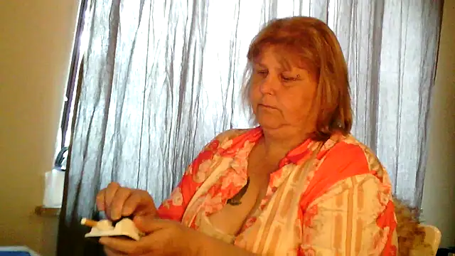 Sylviastar46 online show from June 2026 07:51:02 AM