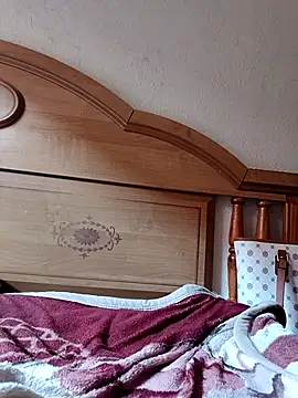 Snapshot of KoksFlame chatting on October 2025 08:04:02 AM KoksFlame online show from October 2025 08:04:02 AM