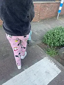 Teeny-Slut18 online show from April 2026 04:56:02 PM