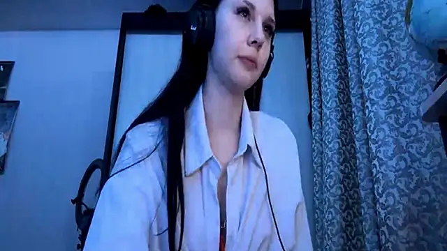 AnGallo online show from December 2025 08:27:02 PM