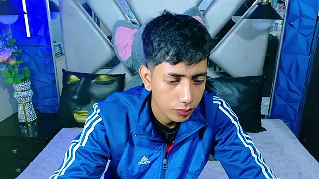 darwinandbrayann online show from January 2026 05:02:02 AM