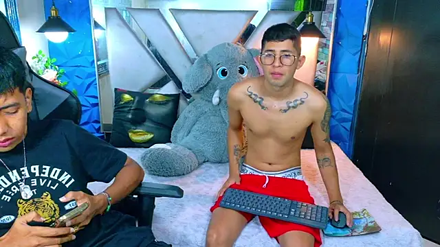 darwinandbrayann online show from January 2026 03:11:02 AM