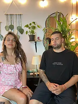 Snapshot of MailynAndNick chatting on June 2026 01:16:01 AM MailynAndNick online show from June 2026 01:16:01 AM