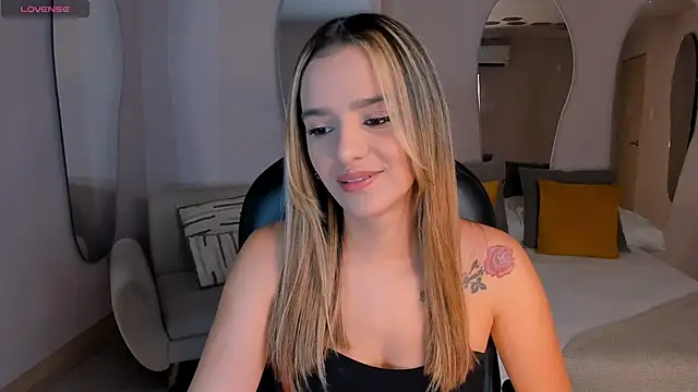 LaurentRosse1 online show from April 2026 08:20:02 PM