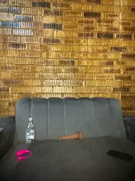 SP1CY MOMMY online show from April 2026 03:50:01 PM