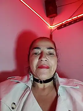 Snapshot of MaryRoze_ chatting on December 2025 11:44:01 PM MaryRoze online show from December 2025 11:44:01 PM