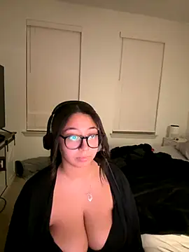 Snapshot of minha_baby chatting on November 2025 07:29:02 AM minha baby online show from November 2025 07:29:02 AM