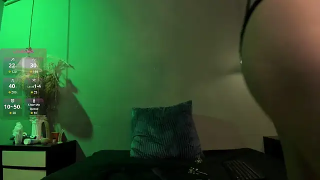 Kripta132 online show from November 2025 11:42:01 AM