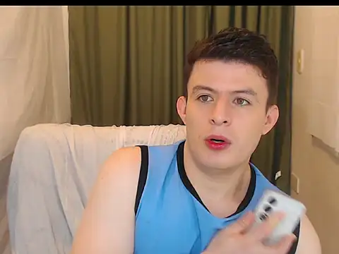 Snapshot of MARCUS_FIRE chatting on November 2025 09:04:01 PM MARCUS FIRE online show from November 2025 09:04:01 PM