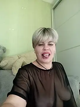 MilkySky online show from November 2025 10:29:02 PM