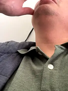 Snapshot of NathanielLux29 chatting on November 2025 04:51:02 PM NathanielLux29 online show from November 2025 04:51:02 PM