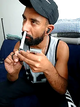 Snapshot of Barbanegra91mx chatting on July 2026 11:04:02 PM Barbanegra91mx online show from July 2026 11:04:02 PM
