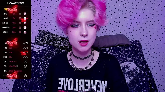 Angel Julles online show from April 2026 05:48:02 AM