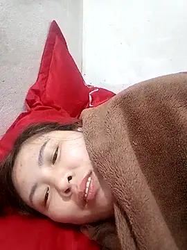 Snapshot of Elina_99 chatting on November 2025 02:44:01 AM Elina 99 online show from November 2025 02:44:01 AM