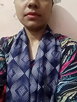 Snapshot of HOT_SANVI_25 chatting on October 2025 03:13:02 PM HOT SANVI 25 online show from October 2025 03:13:02 PM