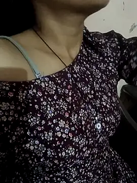 Snapshot of HOT_SANVI_25 chatting on November 2025 08:10:01 PM HOT SANVI 25 online show from November 2025 08:10:01 PM